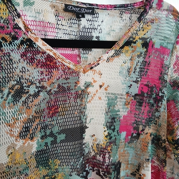 Dor Dor Couture | Mesh Knitting Bell Sleeve Boho Tunic Top Swim Coverup - Picture 4 of 9